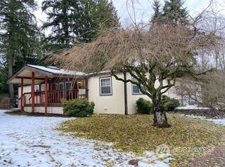 294 NW Pioneer Hill Rd, Poulsbo, WA 98370