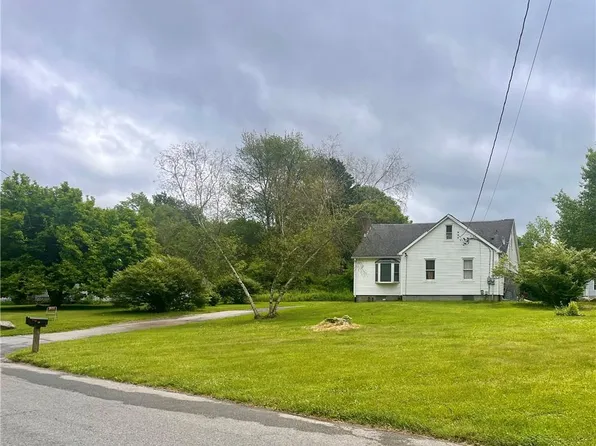 19 Bennett Road, Poughkeepsie, NY 12601