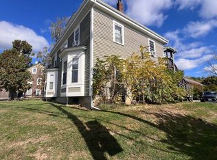 15 Bay Rd APT 12, Newmarket, NH 03857