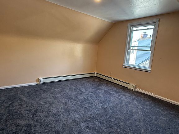2nd image of 11943 218th St Floor 2