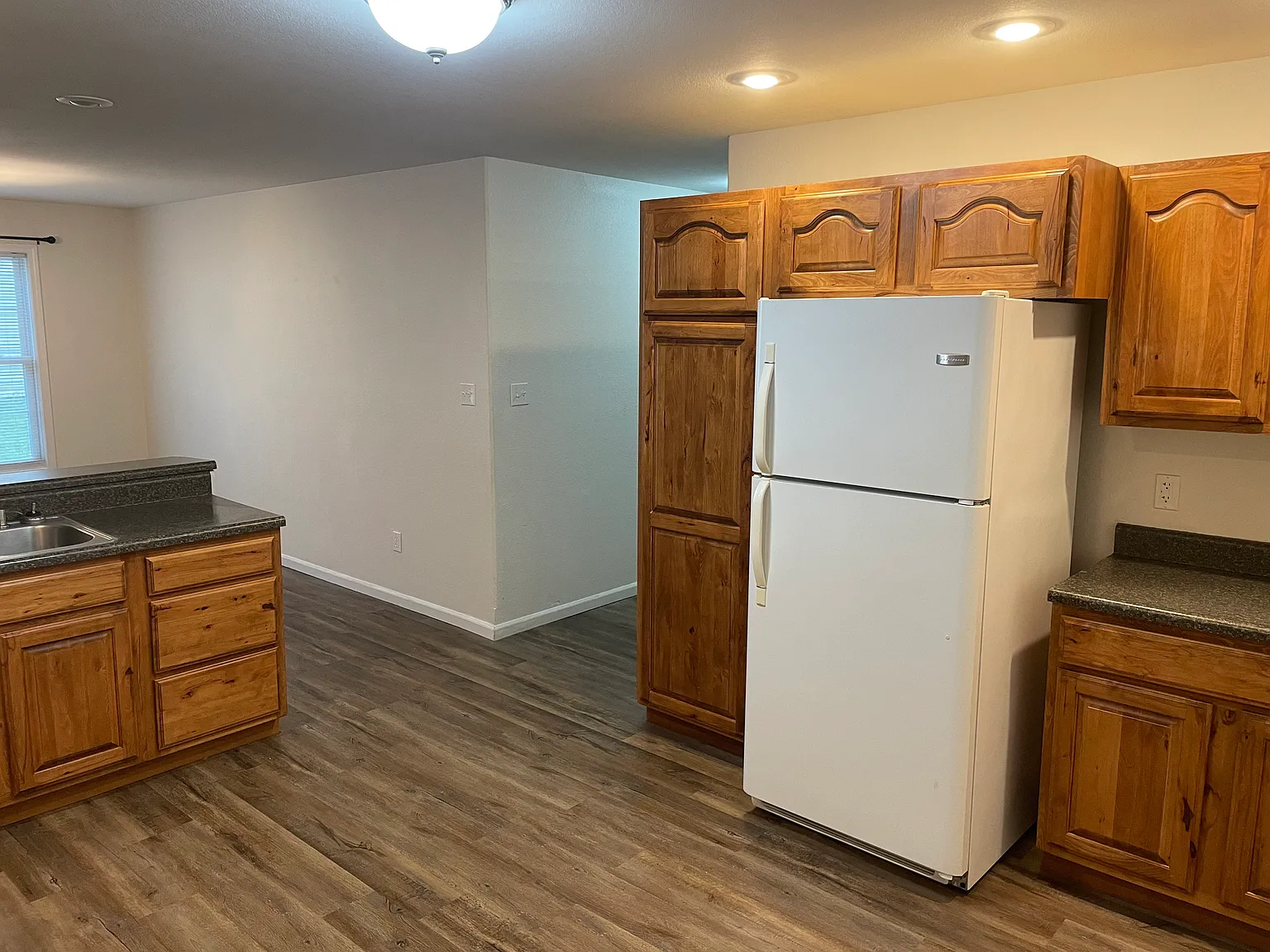 536 Timberline Dr — Photo 4