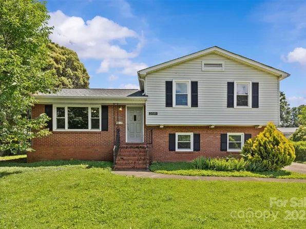 2000 Townsend Ave, Charlotte, NC 28205