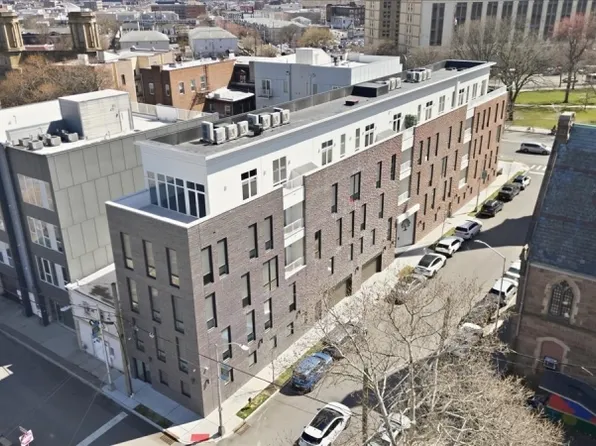 21 Lincoln Park #101, Newark City, NJ 07102