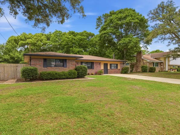 215 Sotir St, Fort Walton Beach, FL 32548