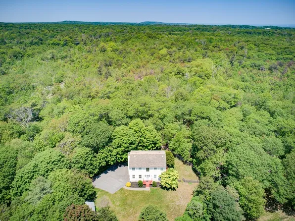 30 Highview Rd, Rockport, MA 01966