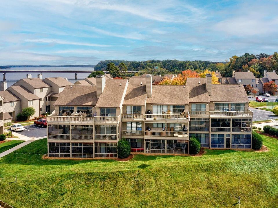 65 The Moorings Clarksville VA Zillow