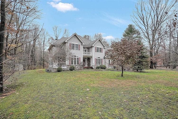 97 Cedar Valley Rd, Poughkeepsie, NY 12603 Zillow