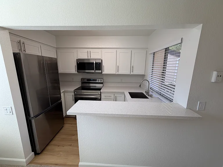 7944 Mission Center Ct #C — Photo 1