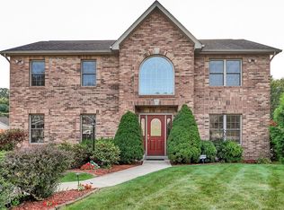 5030 Harvest Dr, Murrysville, PA