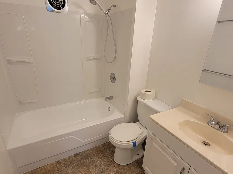 7124 Rathbun Ave — Photo 11
