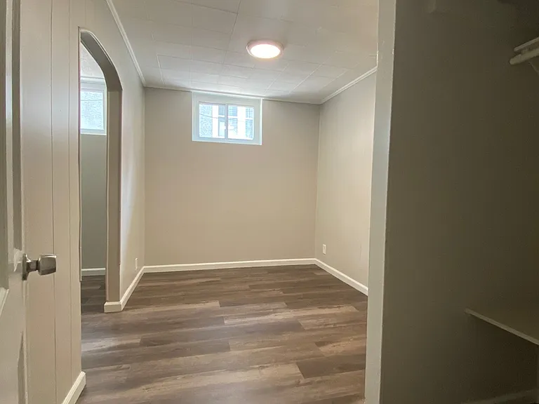 174 Fort Pleasant Ave #B — Photo 10