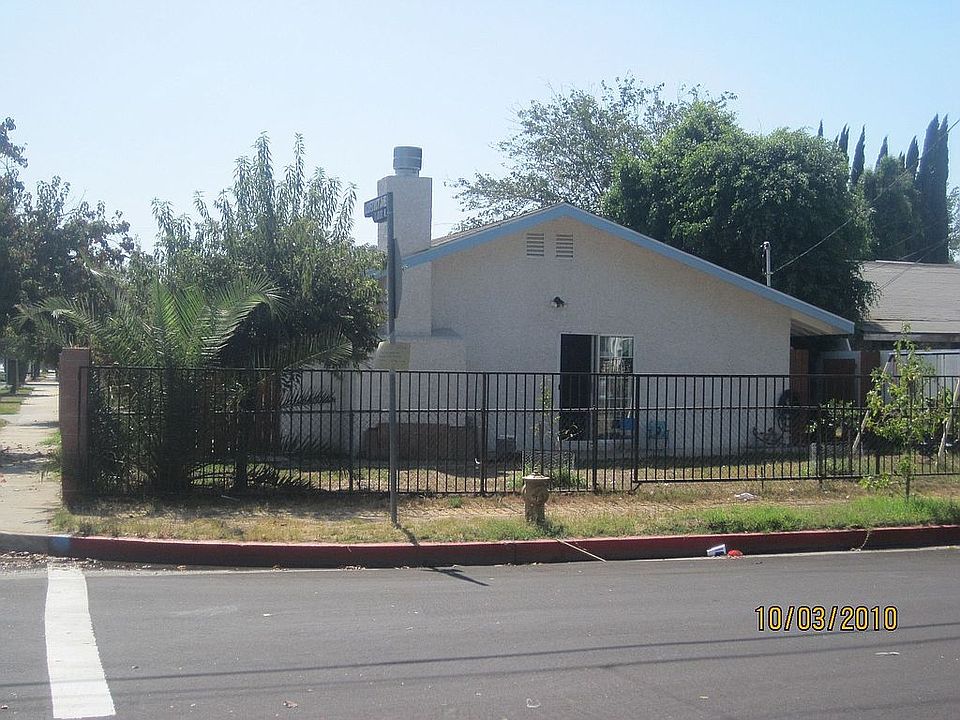 Corner Lot