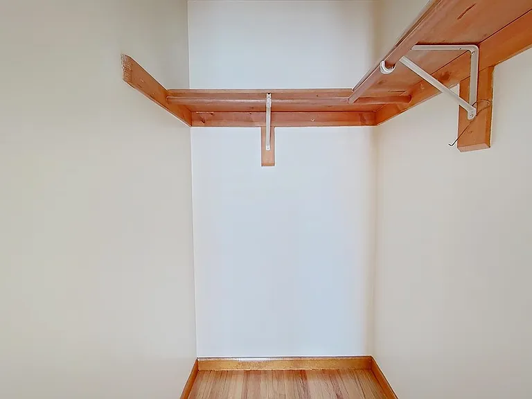 55 Ferguson St #2 — Photo 21