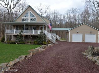401 Aleeda Blvd, Bear Creek Township, PA 18702