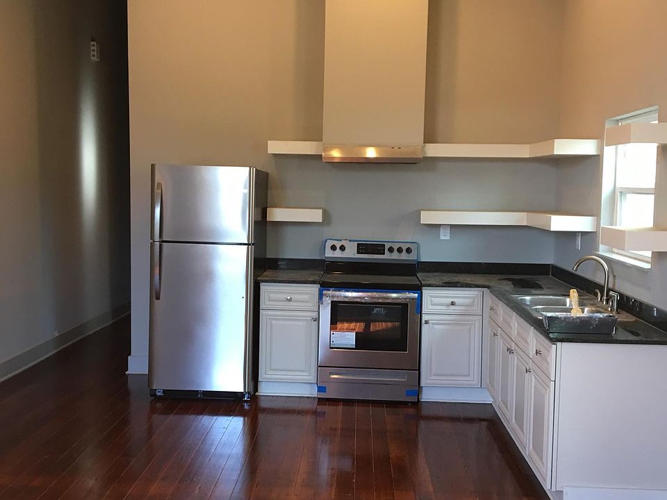 1st image of 1439 Marigny St