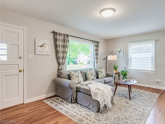 4th image of 2723 7th St
