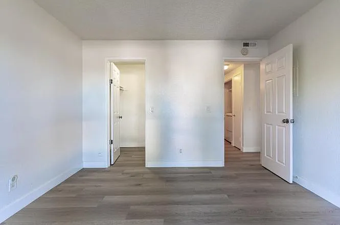 3819 Seven Trees Blvd — Photo 4