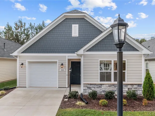 3365 Rock Creek Villa Dr, Quinton, VA 23141