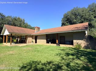 6563 Pleasant Grove Rd, Carthage, MS 39051