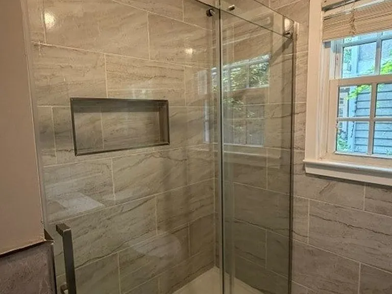 516 Grandin Rd #2 — Photo 6