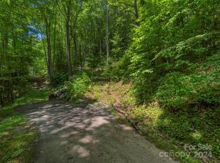 30 Hudson Valley Dr #10, Waynesville, NC 28786