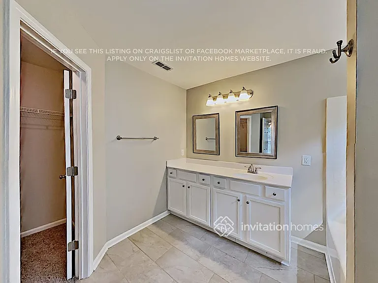 3017 Secret Garden Ct — Photo 16