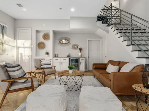 208 Detering St, Houston, TX 77007