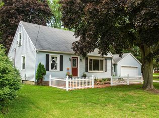 3408 N River Rd, Fort Gratiot, MI 48059