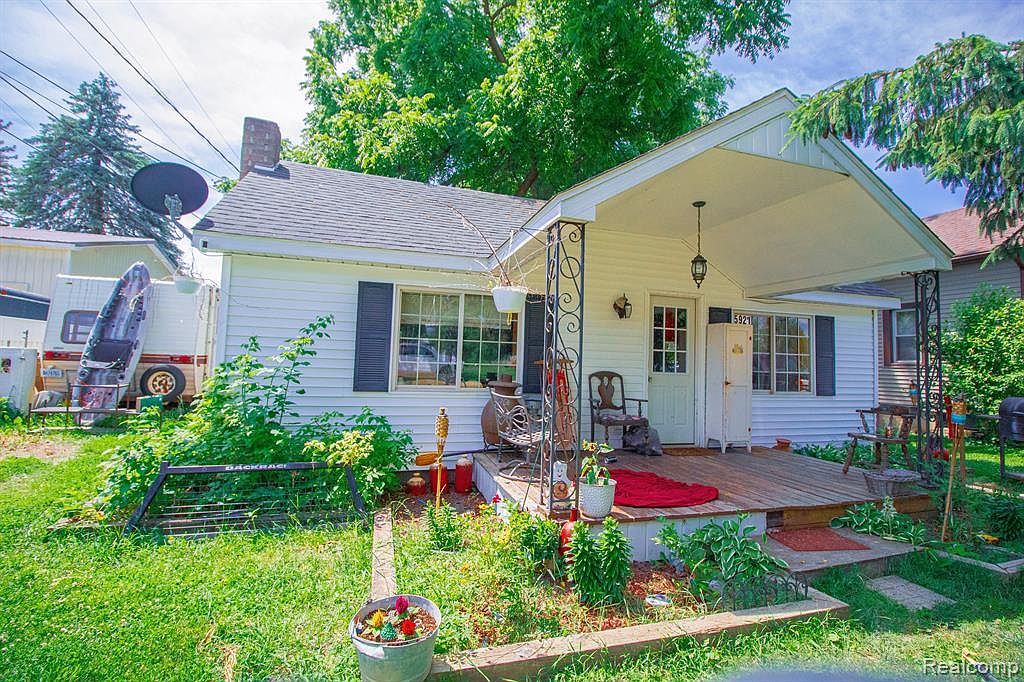 5927 Benson Ave, Otter Lake, MI 48464 Zillow