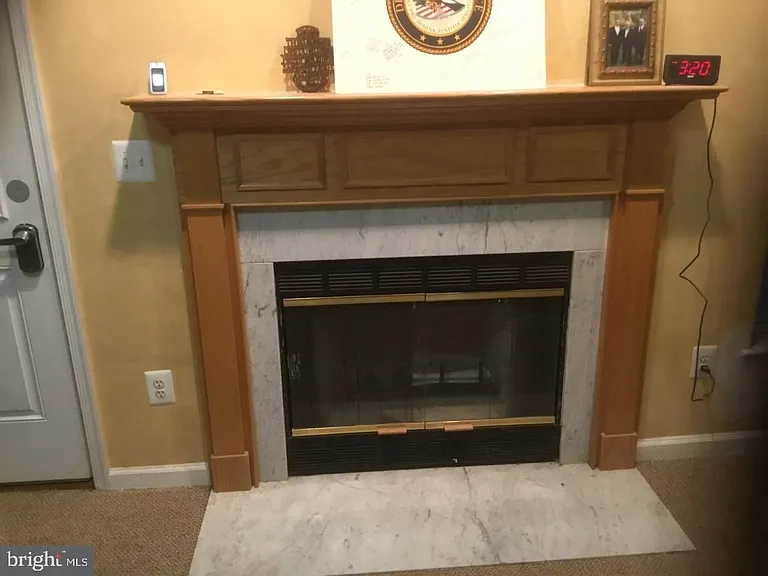 5946 Edgehill Ct — Photo 7