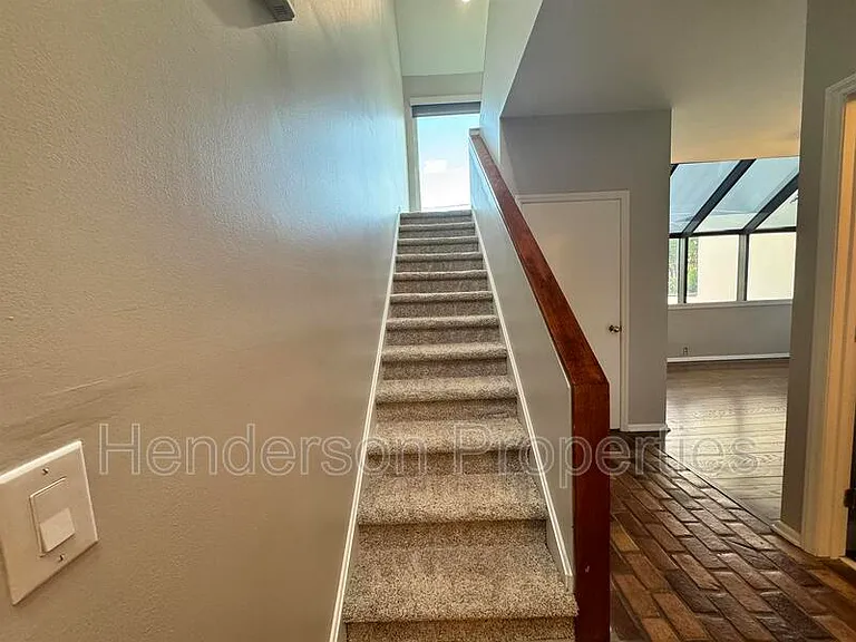 501 Fenton Pl #K — Photo 7