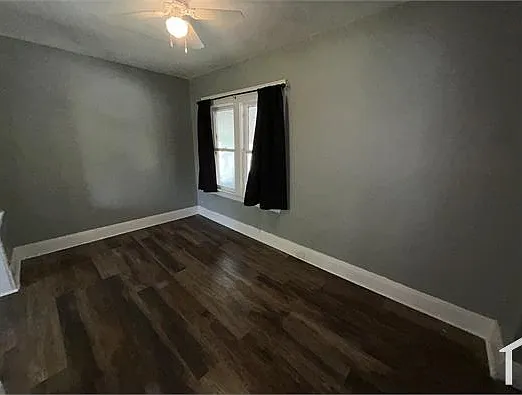 9535 Nelson Ave — Photo 17