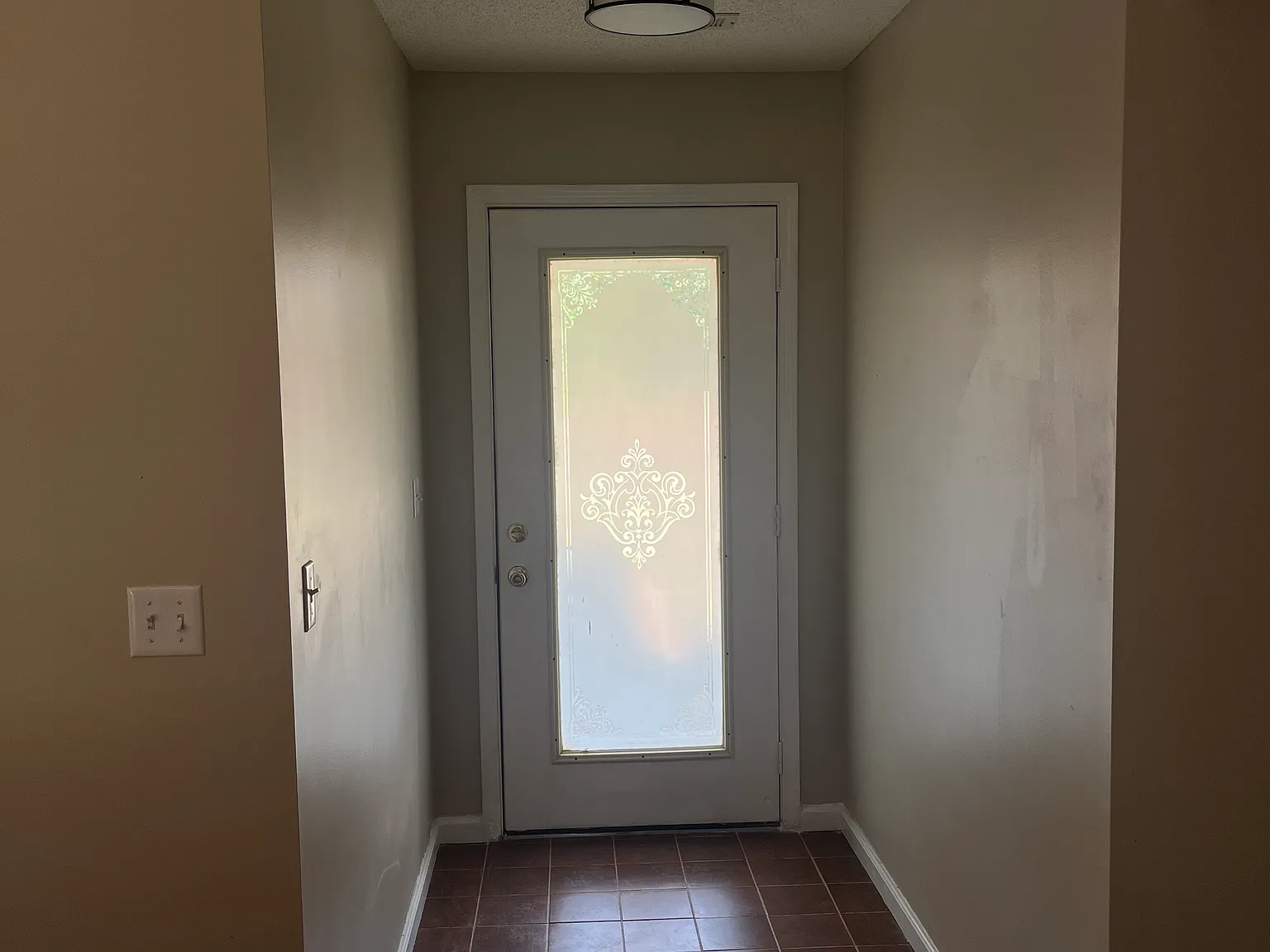 3 bed, 1552 sqft, $2,500 — Photo 2