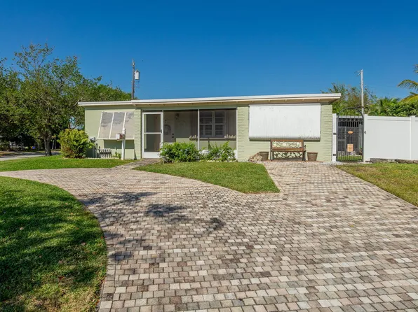 6515 Garden Avenue, West Palm Beach, FL 33405