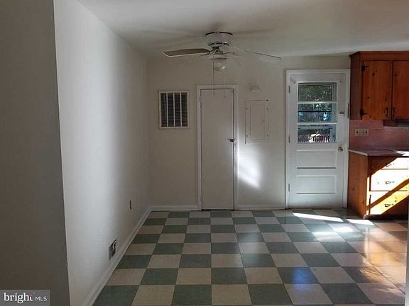 4th image of 232 Shell Rd