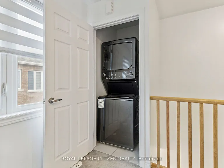 526 Whites Hill Ave #B — Photo 17