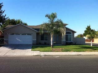 4604 W Sample Ave, Fresno, CA 93722