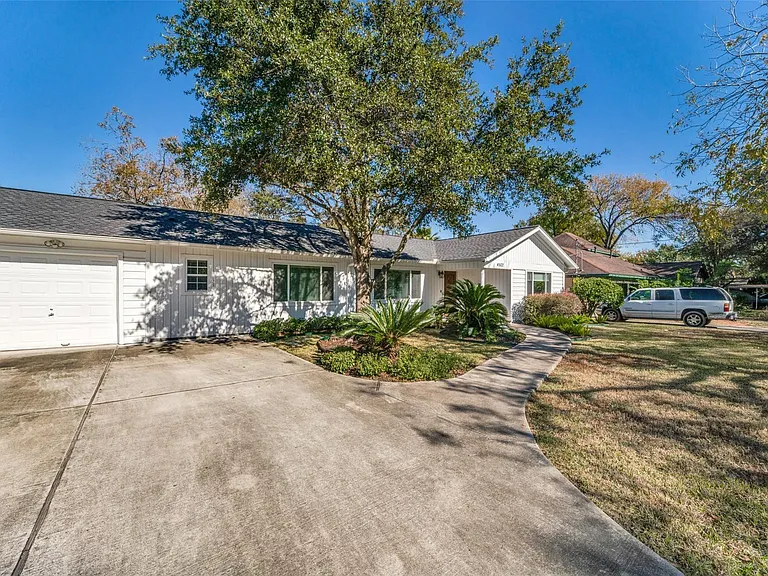 4502 Brookwoods Dr — Photo 25