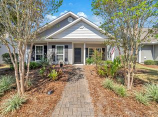 46 Cornelia St, Freeport, FL 32439