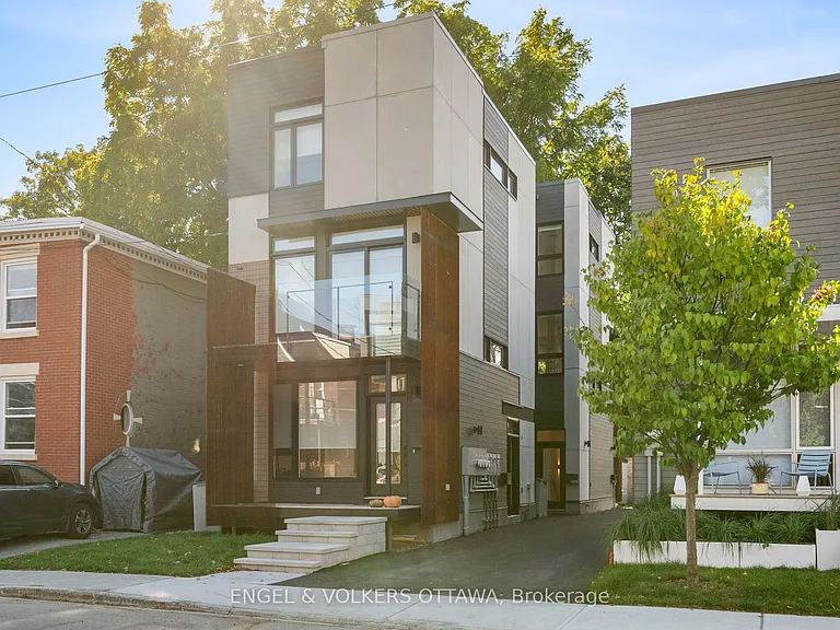 88B Hamilton Ave N — Photo 15