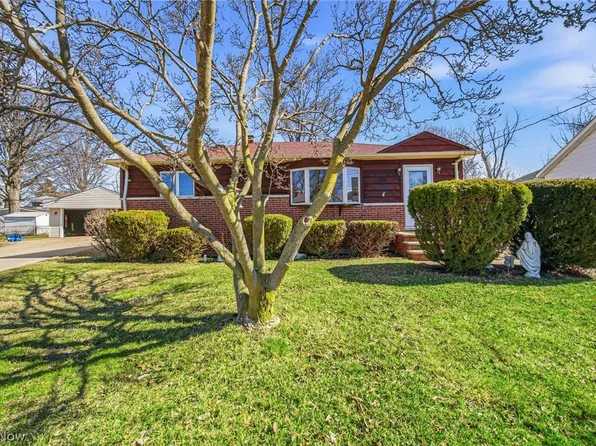 459 Cole Plz, Eastlake, OH 44095