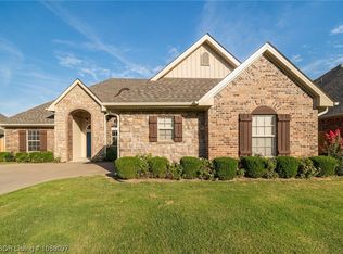 12501 Dunston Dr, Fort Smith, AR 72916