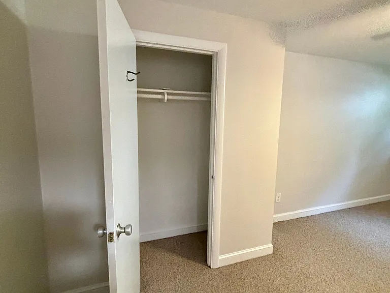 31A Dwight St #1B — Photo 4