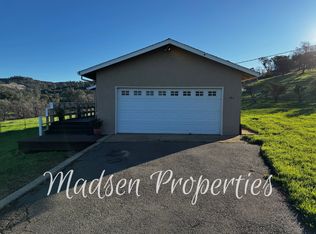 784 Flag Creek Rd, Oroville, CA 95965