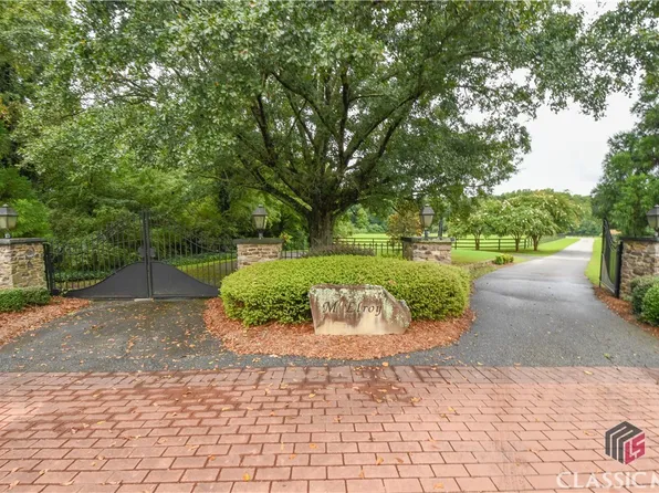 5453 Hog Mountain Road, Bogart, GA 30622