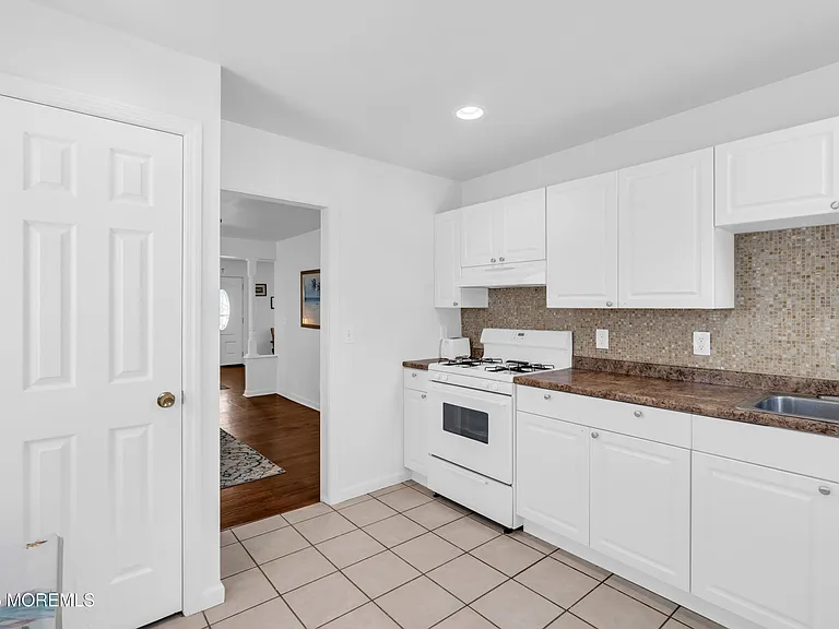 1705 A St #1 — Photo 9