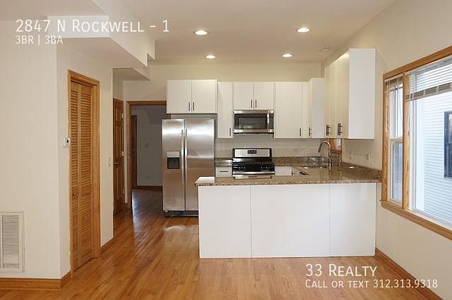 1st image of 2847 N Rockwell St #1
