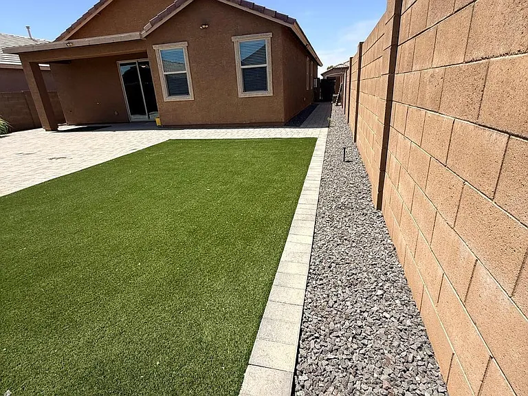 3807 S 65th Ave — Photo 24