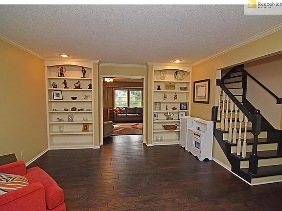 Home Features Built Ins