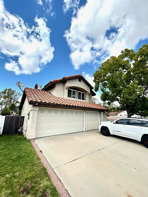 1st image of 3843 Yuba River Dr